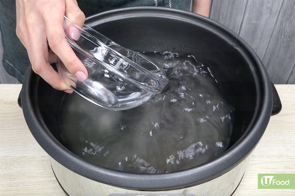 改善經期面青青！3步煲好補血排毒「南瓜粥」