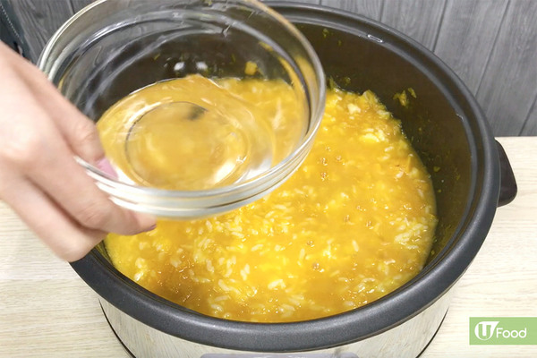 改善經期面青青！3步煲好補血排毒「南瓜粥」