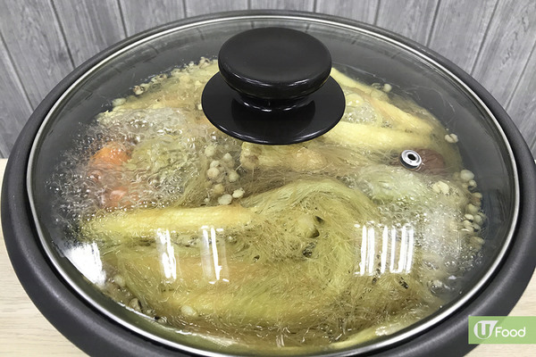 夏日袪濕推介！2步煲好「粟米鬚薏米水」