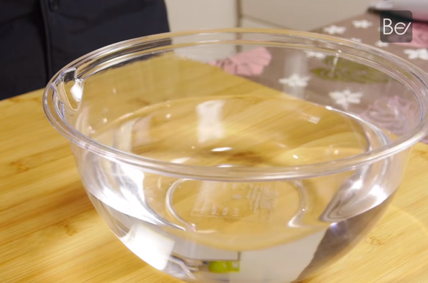 一招就搞掂！食物抽真空水排法