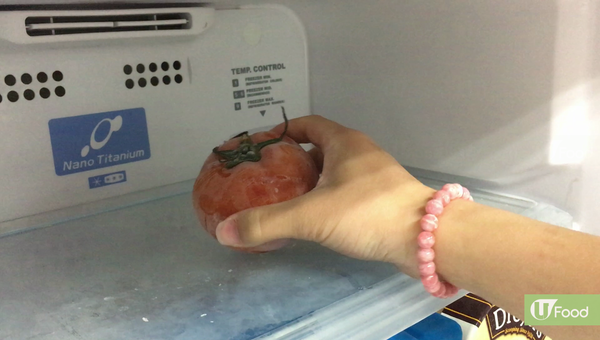 2招就搞掂！實測生剝完整番茄