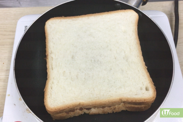 手殘都整到！甜入心「Nutella流心棉花糖多士」