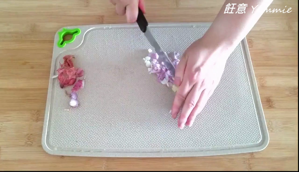 色香味俱全~京蔥炒牛肉食譜 