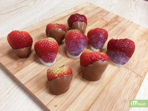 夏日新配搭！2款原粒士多啤梨甜食