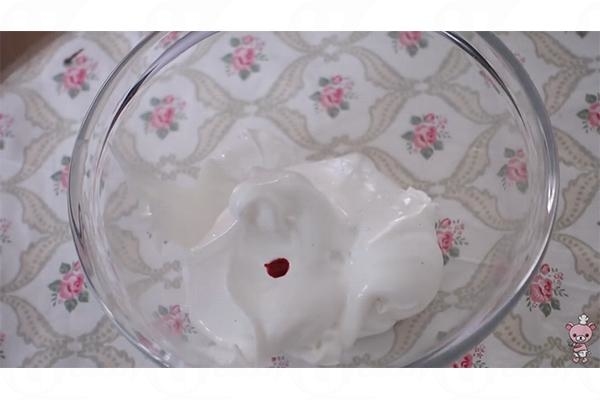 法式夢幻甜品！雙色漸層蛋白糖霜脆餅