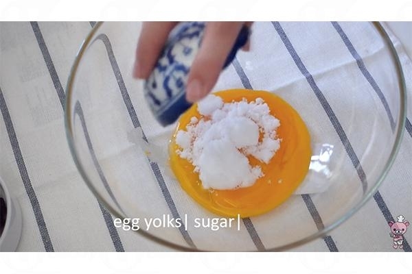 輕盈空氣感！紫薯雪芳蛋糕 食譜