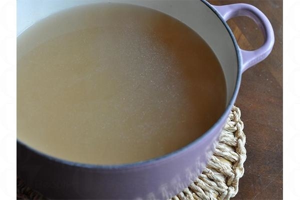  無味精濃郁湯頭！自家製越南牛肉河粉 