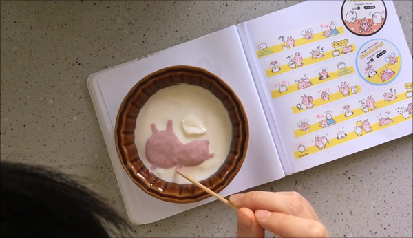 逐筆拆解！人氣卡通「粉紅兔兔」彩繪乳酪
