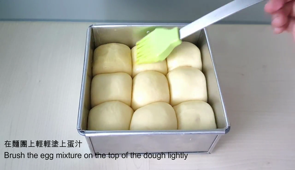 天天新鮮熱辣出爐！鬆軟牛奶麵包食譜
