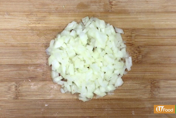 一機搞掂!超濃郁蘑菇粟米忌廉湯