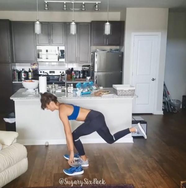 15分鐘波鞋減肥操　6組動作重覆4圈燃燒下半身肥肉