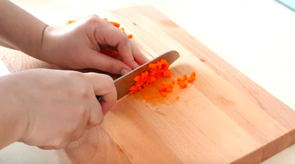 飽肚又易整  薯仔沙律三文治