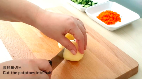 飽肚又易整  薯仔沙律三文治