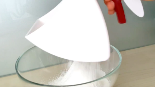 茶樓必點 竹籠蒸馬拉糕