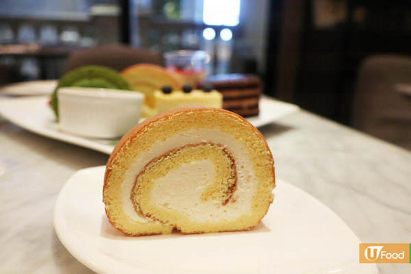  YOKU MOKU推任食卷蛋甜品　指定酒款任飲