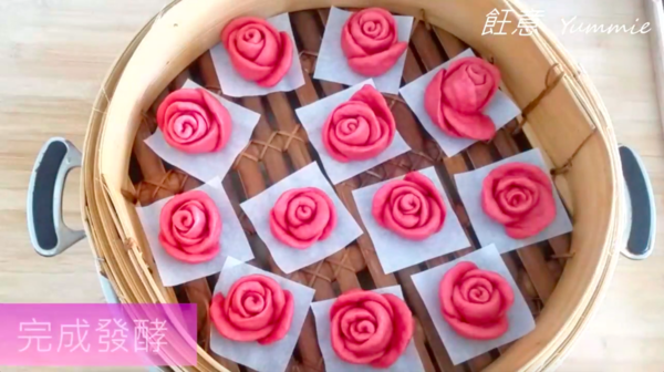 發揮浪漫小創意 熱騰騰玫瑰香饅頭