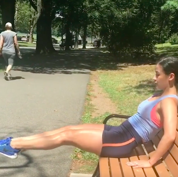 有櫈就練到 6組動作鍛煉腹肌大腿