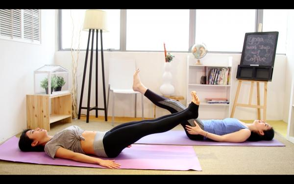 8分鐘爆汗練腹肌　4組動作甩走肚腩操馬甲線