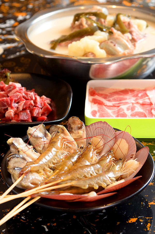 港島東邊爐控召喚！ 親民價嘆靚牛、海鮮放題