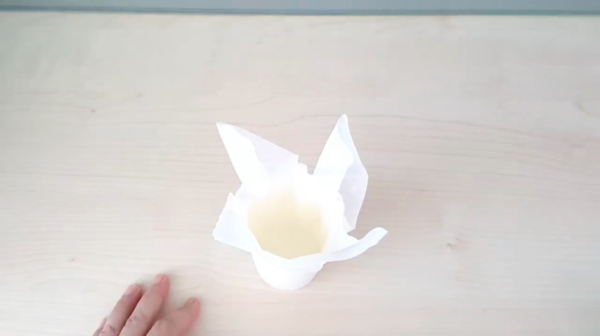 童年日常早餐 香噴噴紙包蛋糕