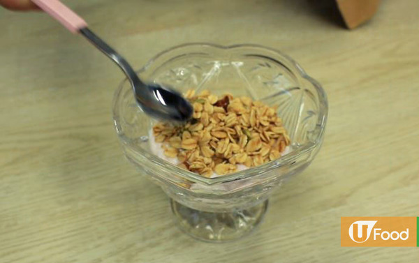 5分鐘食得！酸甜健康水果乳酪杯