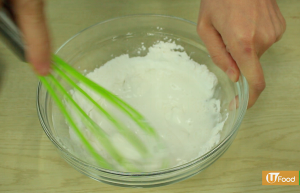 自製香港懷舊小食！古法紅豆砵仔糕