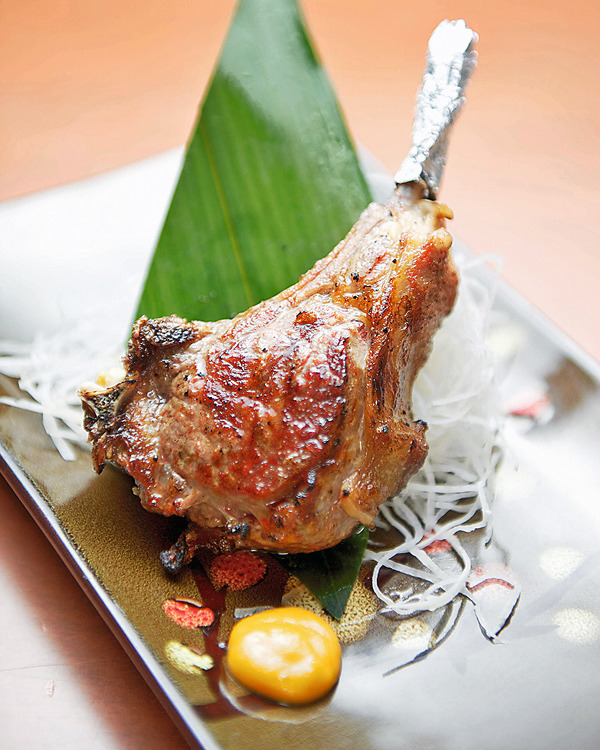 真材實料 炭火串燒  八十八居酒屋