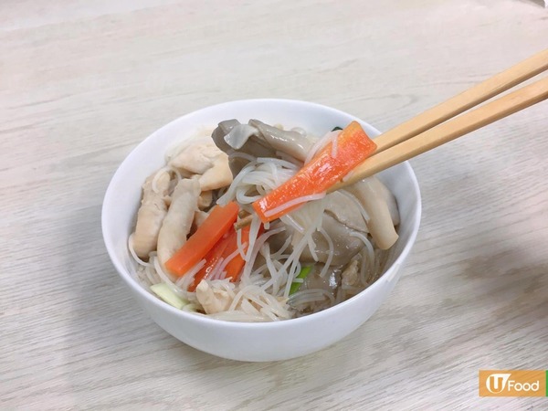 自製低脂早餐！養顏「清腸三絲煮米粉」