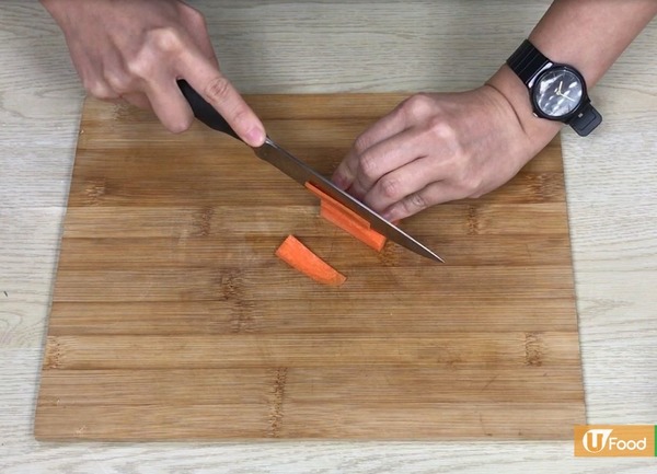 自製低脂早餐！養顏「清腸三絲煮米粉」