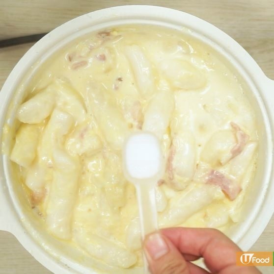 簡單零難度 自製卡邦尼年糕