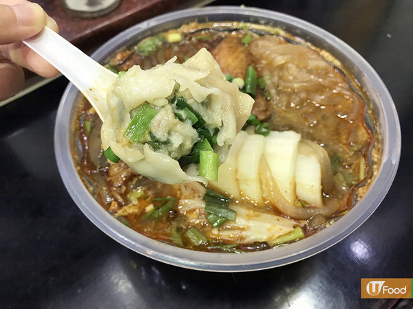 紅磡宵夜過辣癮！小巷足料大碗麻辣燙