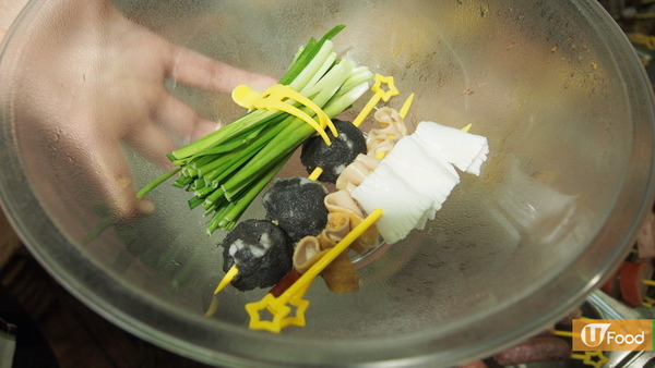 份量好誇張！超巨型麻辣海鮮鍋+冒菜