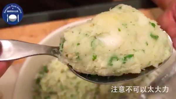 葡國傳統小食！香脆馬介休球