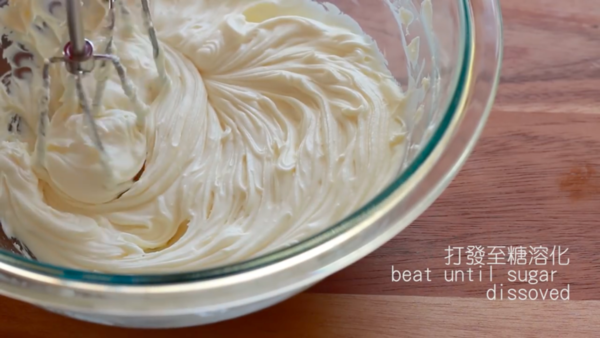 自家製無難度！免焗芝士蛋糕配果醬