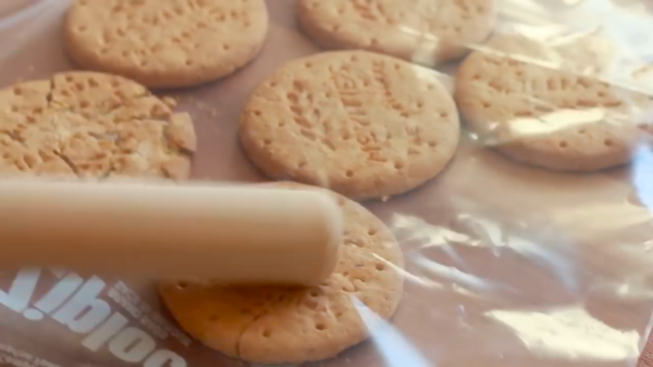 自家製無難度！免焗芝士蛋糕配果醬