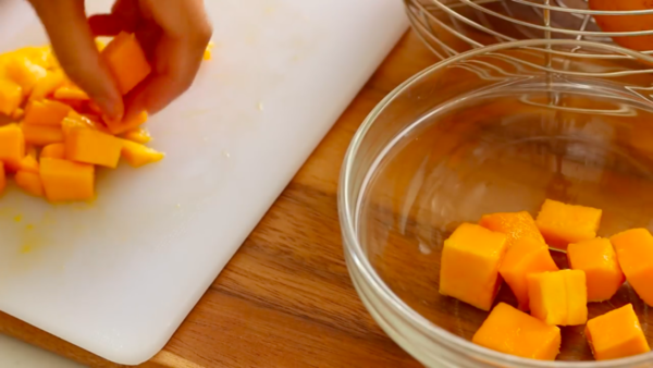 三重香芒滋味 免焗芒果慕絲蛋糕