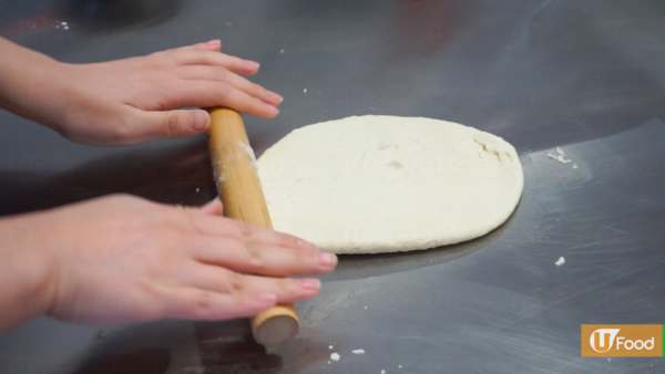 冬天熱辣辣飽肚點心 六步炮製臘腸卷