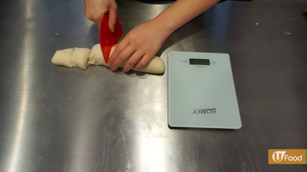 冬天熱辣辣飽肚點心 六步炮製臘腸卷