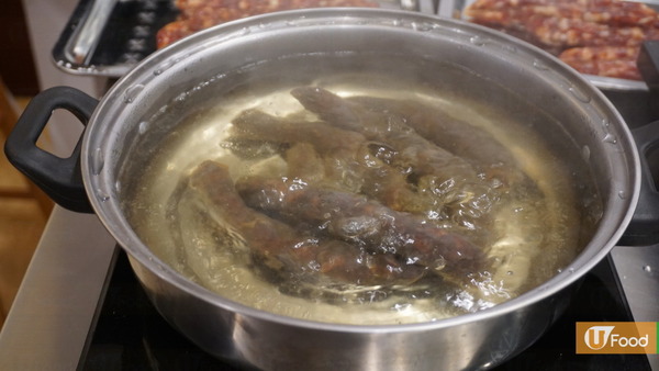 冬天熱辣辣飽肚點心 六步炮製臘腸卷