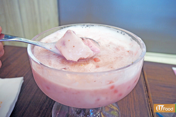 許留山士多啤梨系列新登場！Q彈粉紅丸子