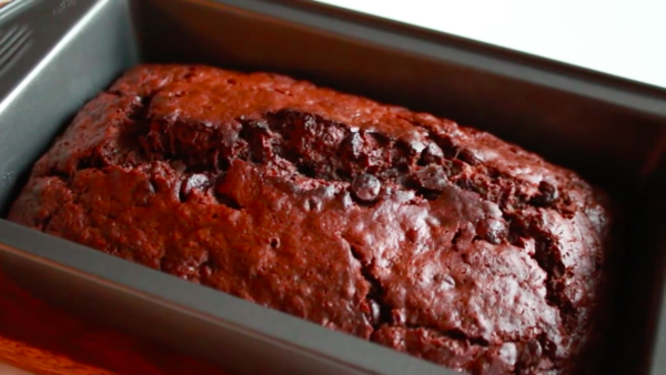 新手入門級食譜 香濃鬆軟朱古力香蕉蛋糕