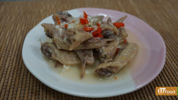 簡易入門級派對小食 蝦多士／雞翼尖／米紙卷