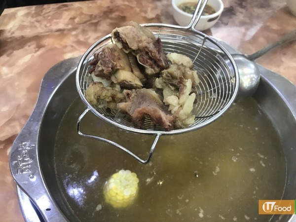 深圳潮汕牛肉火鍋 即場手切秦川牛​​​​​​​+足料湯底