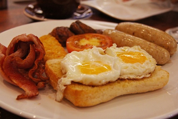 【早餐減肥】食錯高熱量早餐隨時變肥！6款常見早餐邊款最高卡路量？