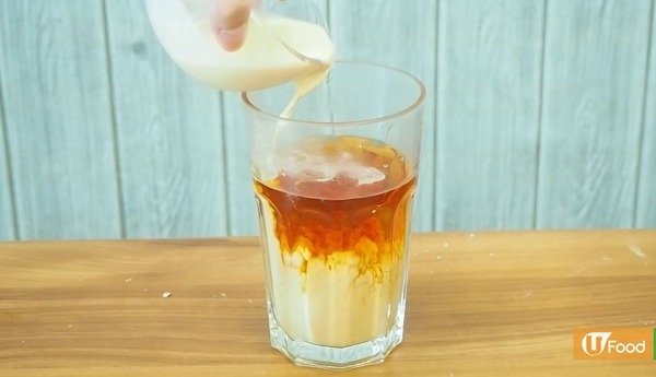 夏日消暑飲品 4步自製珍珠奶茶