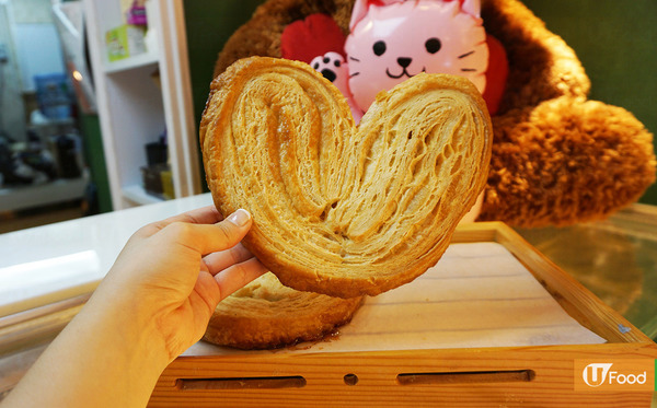 尖沙咀麵包店推特大蝴蝶酥 超巨型大過塊臉！