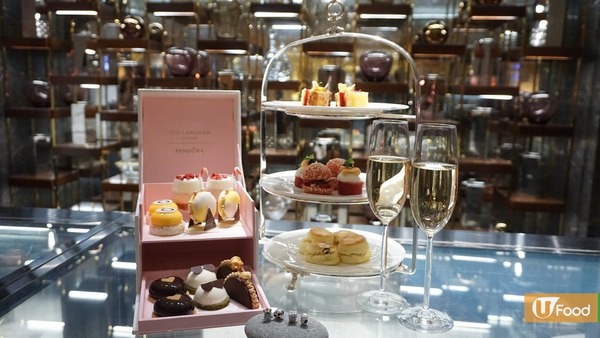 PANDORA聯乘尖沙咀酒店下午茶 白色皮製首飾盒盛載