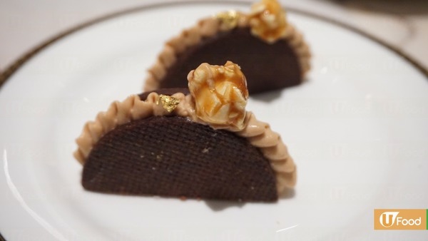 PANDORA聯乘尖沙咀酒店下午茶 白色皮製首飾盒盛載