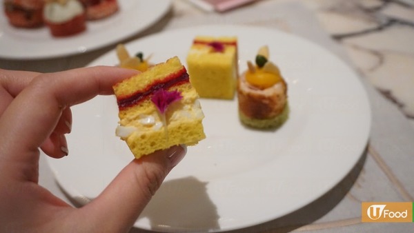 PANDORA聯乘尖沙咀酒店下午茶 白色皮製首飾盒盛載