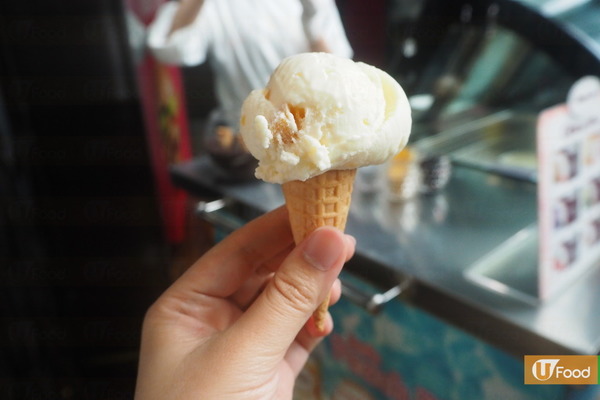 尖沙咀Häagen-Dazs朱古力下午茶  發光玻璃樽+任食雪糕